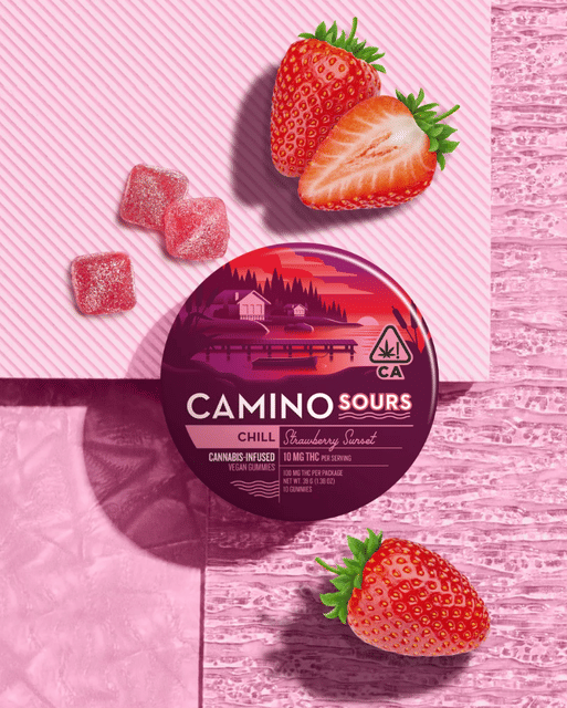 Camino Sours: Strawberry Sunset