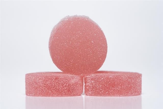 Strawberry Shortcake 100mg Distillate THC Gummies - KPE